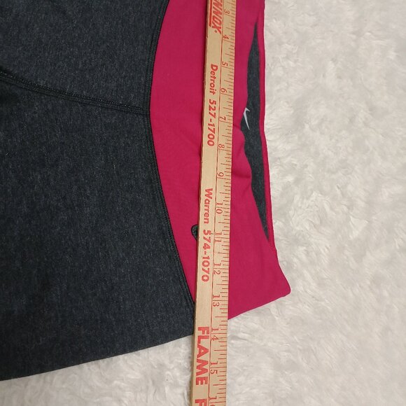 Nike Dri-Fit Women's Black and Pink Trim Crop Leggings Size S - Picture 4 of 8